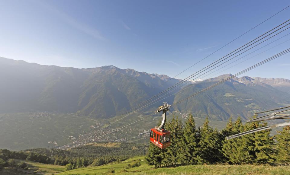 Seilbahn-St.Martin-Latsch-Martell-fb