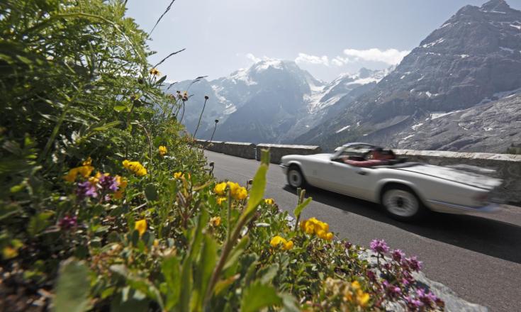 stilfserjoch-straße-auto-vinschgau-fb