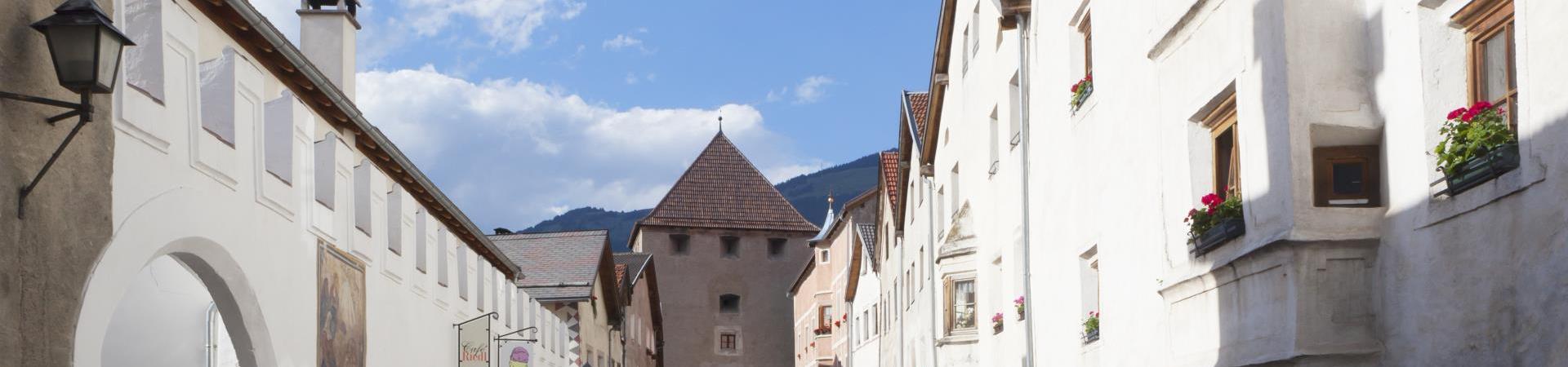 sehenswürdigkeiten-glurns-malsertor-vinschgau-fb