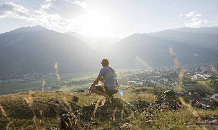 landschaft-blick-über-tal-vinschgau-af