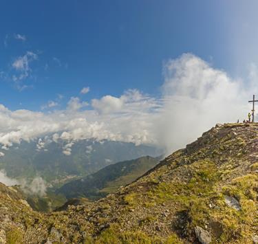 La cima di una montagna