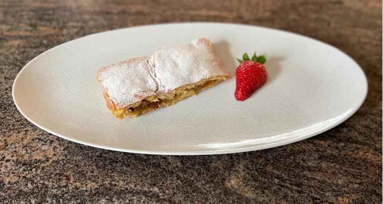 apfelstrudel-mit-muerbteig-andrea-nischler-4