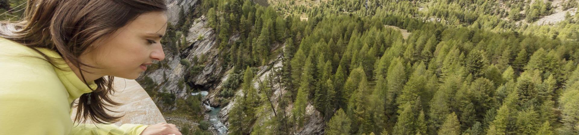 landschaft-martell-plimaschlucht-panoramaplattform-vinschgau-fb