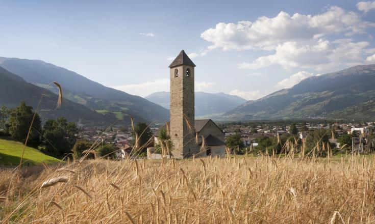 sehenswürdikeiten-st-johann-kirche-prad-vinschgau-fb