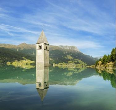 reschensee-turm-im-wasser-vinschgau-fb