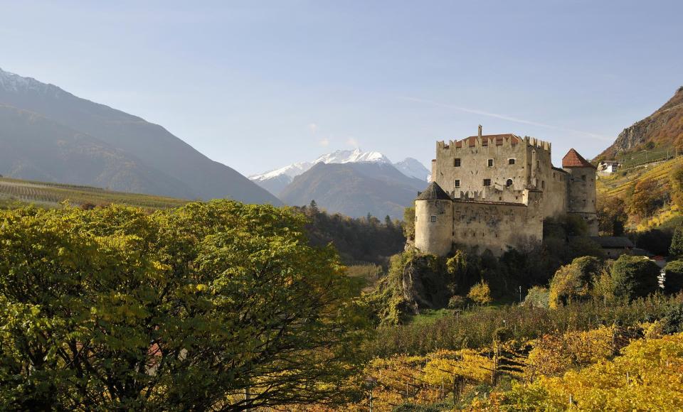 sehenswürdigkeiten-schloss-kastelbell-vinschgau-ub