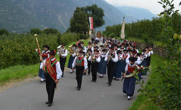 Musikkapelle_Tarsch-marschieren