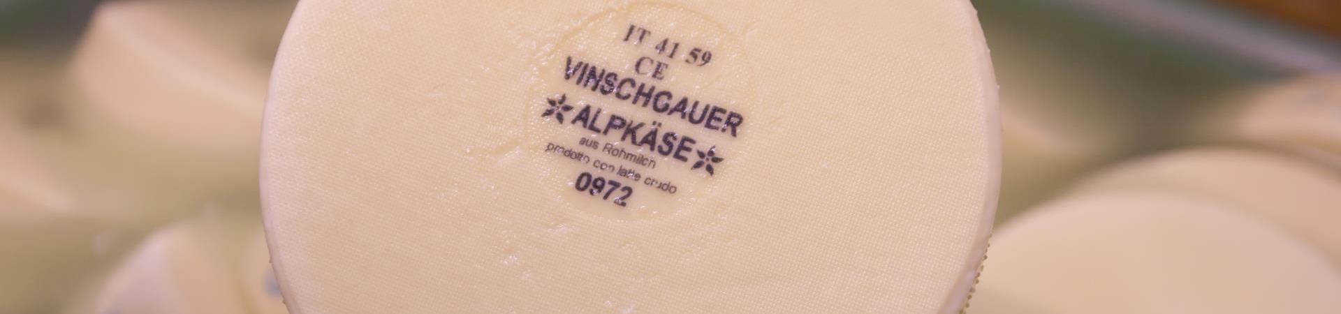 almwirtschaft-planeil-käse-vinschgau-fb