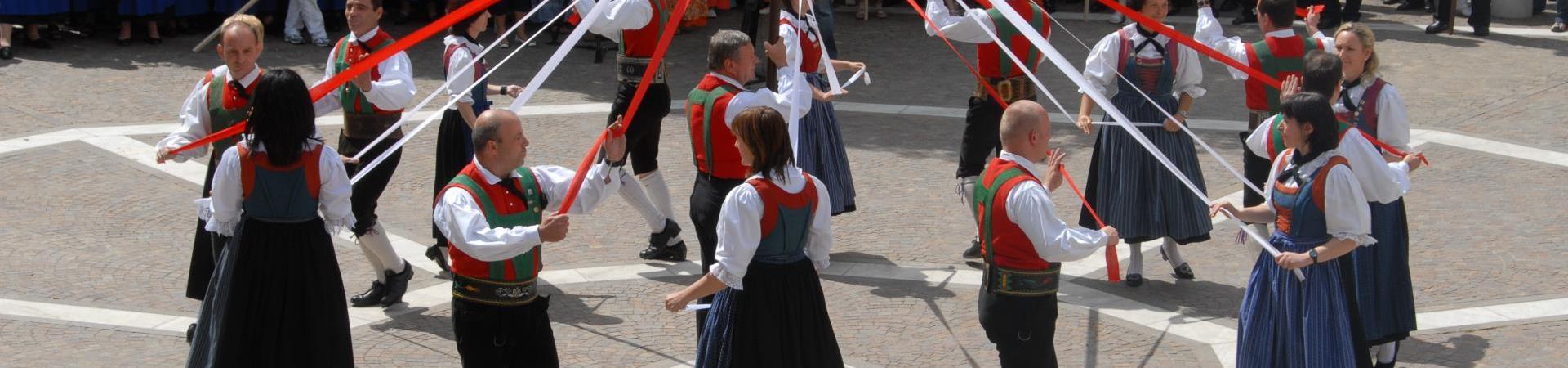 brauchtum-volkstanzgruppe-schlanders-laas-gb