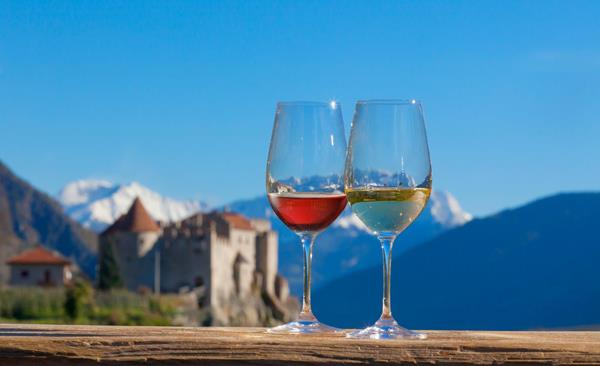-idm-su-dtirol-alto-adige-frieder-blickle-wine-taste