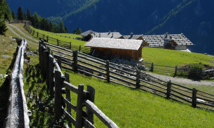 Sentiero delle rogge in Val Martello